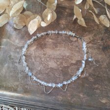 Naszyjnik opalit i łańcuszki