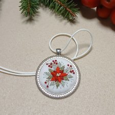 Ręcznie haftowany wisior  ŚWIĄTECZNIE