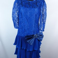 Yessica koronkowa sukienka vintage falbany plisy / 40