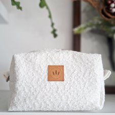 Biała kosmetyczka kuferek Baranek