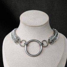 Masywny choker z kółkiem O-ring – chainmaille, stal chirurgiczna