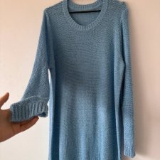Błękitny długi sweter oversize, miękka dzianina, luźny krój XL / 42 / 14·Bardzo dobry