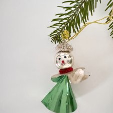 Aniołek zielony, zawieszka choinkowa ręcznie wykonana