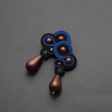 brązowo-kobaltowe kolczyki sutasz