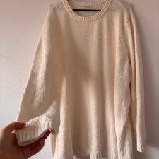 Kremowy sweter pluszowy chenille oversize 6XL / 52 / 24·Bardzo dobry·CM