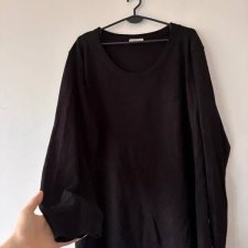 Czarny klasyczny sweter z dekoltem w łódkę – minimalistyczny, uniwersalny 8XL / 56 / 28·Bardzo dobry·Janina