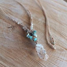 Naszyjnik z kryształem górskim