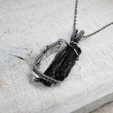 Kamienie mocy kryształ górski z turmalinem S208