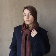 Brązowy wełniany duński szalik Sophie Wełna z upcyclingu