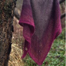 Burgund w chmurach / puchata