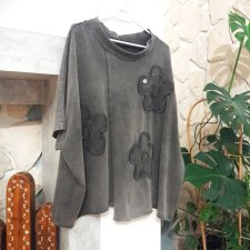 Oversizowa z broszą onesize