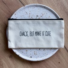 Kosmetyczka saszetka z haftem 2