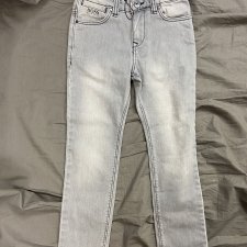 hugo boss jeansy dziecięce 128