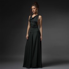 Bella - długa suknia na czerwony dywan