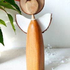 Anioł bukowy - prezent pod choinkę.