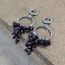 Kolczyki - koła z granatem