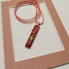 Ręcznie haftowany wisior  JOANNA