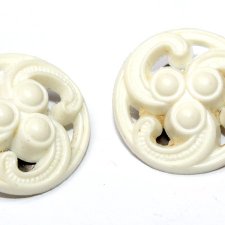 STARE  klipsy PRL vintage ecru