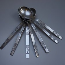 Łyżki stołowe   *4