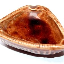 MAŁA  ceramiczna popielniczka PRL