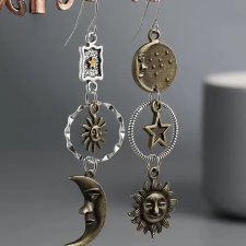 Kolczyki z księżycem