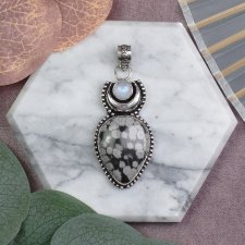 Miedziany posrebrzany ozdobny wisiorek z księżycem, obsydianem i kamieniem księżycowym - lunula #604