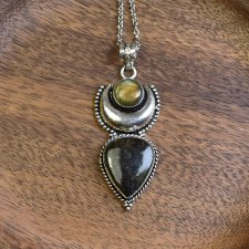 Posrebrzany księżycowy wisiorek z jaspisem i labradorytem #628