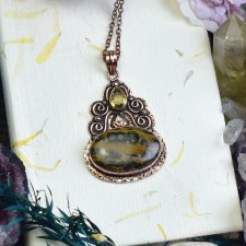 Miedziany ozdobny wisiorek z jaspisem i cytrynem #644