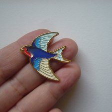 PIN PRZYPINKA BROSZKA JASKÓŁKA