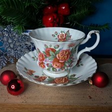 Royal Albert filiżanka 150ml i spodek wzór Centennial Rose