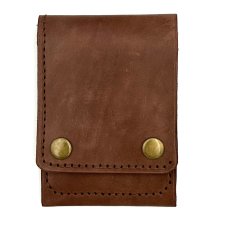 Brązowy portfel skórzany na karty ręcznie uszyty.