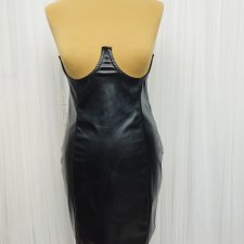 Sexy kobieca czarna dopasowana sukienka M Sztuczna skóra mini