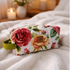 Pikowana kosmetyczka XL z weluru w pastelowe Róże