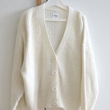 Kardigan z grubym splotem