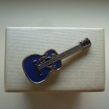 PIN PRZYPINKA BROSZKA GITARA