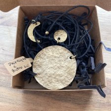 Wisior naszyjnik minimalistyczny