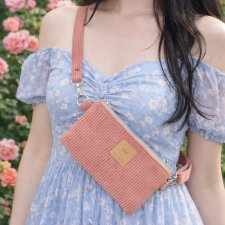 Sztruksowa mini nerka saszetka na telefon Koralowaa