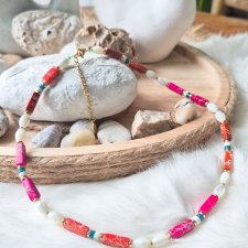 naszyjnik z jaspisu i muszli