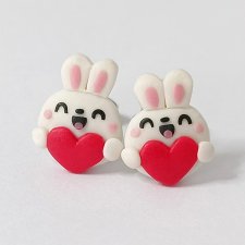 Kolczyki białe króliki z serduszkiem prezent na Walentynki
