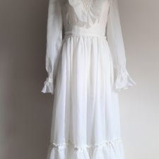 Biała suknia ślubna i nie tylko