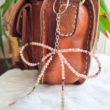 Brelok to torebki z kamieni naturalnych