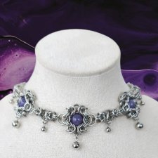 Choker chainmaille z fioletowym chalcedonem – stal chirurgiczna custom