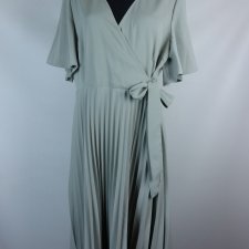 Boohoo Occasion plisowana sukienka midi 18 / 44