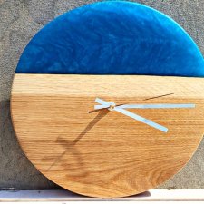 ZEGAR ŚCIENNY z drewna dębowego - niebieski opal