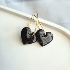 Czarne kolczyki serca