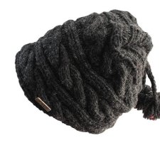 Unikatowa wełniana czapka vintage