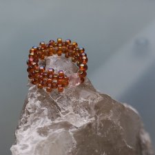 Miodowy pleciony pierścionek z koralików z kryształkiem dla kobiety na prezent