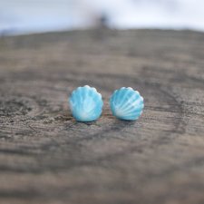 Kolczyki Muszelki "Turkusowy Brzeg"- ceramiczne sztyfty
