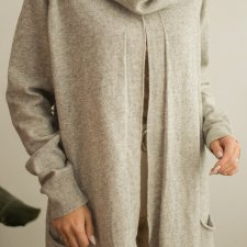 ciekawy sweter z wełną M/L
