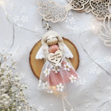 Makramowy breloczek Anioł Stróż różowy | Aniołek brelok